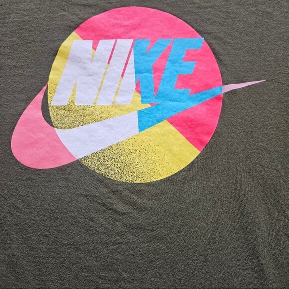 The Nike Tee by Nike with swoosh mens Medium olive green multicolored swoosh - Picture 7 of 10
